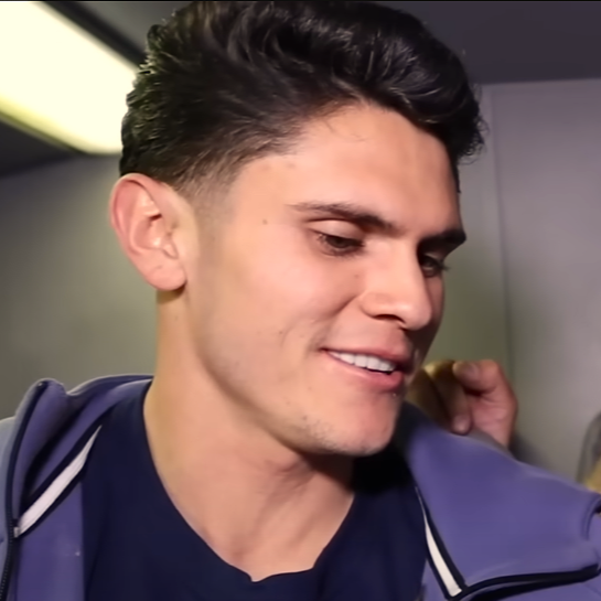 Israel Reyes - Mexico Defender