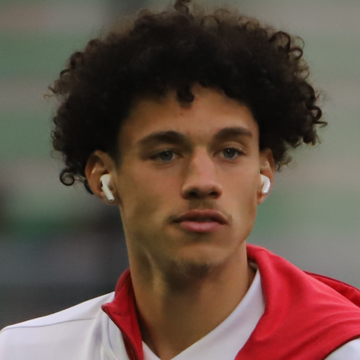 Maghnes Akliouche - France Forward